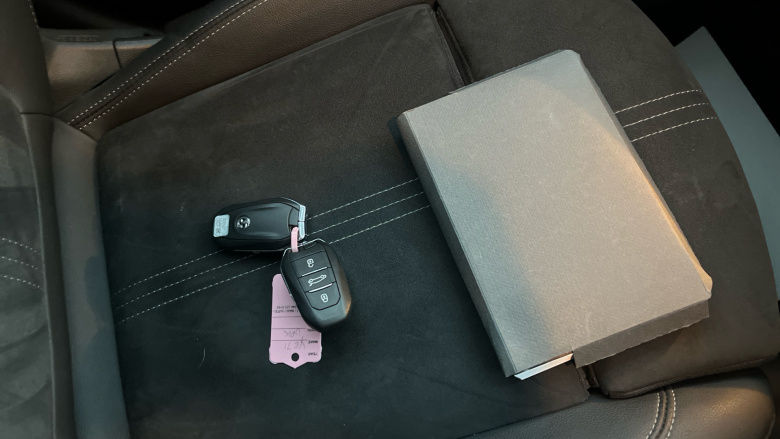 Vauxhall Crossland 1.2 Turbo [130] Ultimate Nav 5dr Auto Petrol Hatchback